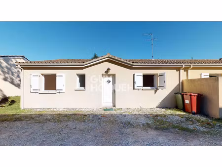 location maison 4 pièces 79 m² à portets (33640)