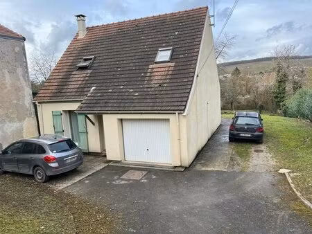 grande maison familiale avec 1000m² de terrain