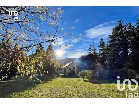 vente maison 4 pièces 470 m² à saint-pierre-d'argençon (05140)  680 000 €