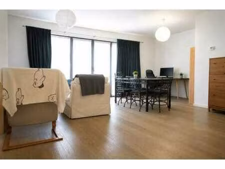 appartement 1 chambre  en plein coeur de louvain-la-neuve