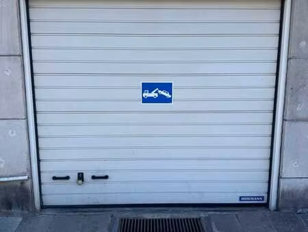 garage sécurisé à vendre quai orban  liège