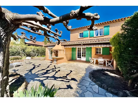 vente maison sainte-maxime 83120 - - surface privée