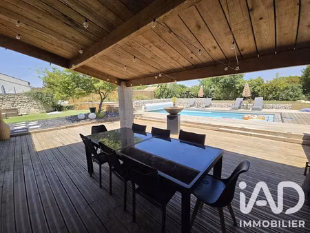 vente maison 11 pièces 300 m² à bords (17430)  475 000 €