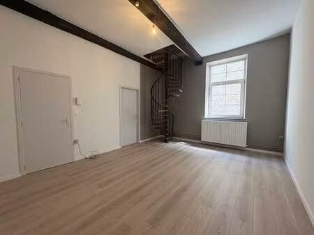 appartement 2 chambres dans immeuble sans ascenseur