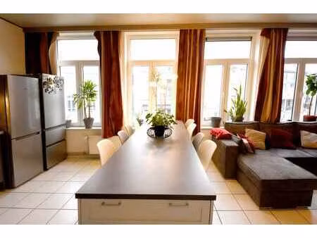appartement full meublé et équipé.uniquement pour étudiants