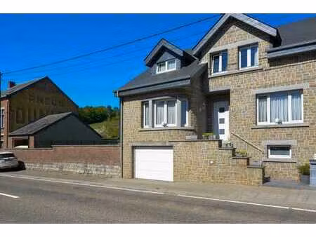 superbe maison avec annexes en centre ville