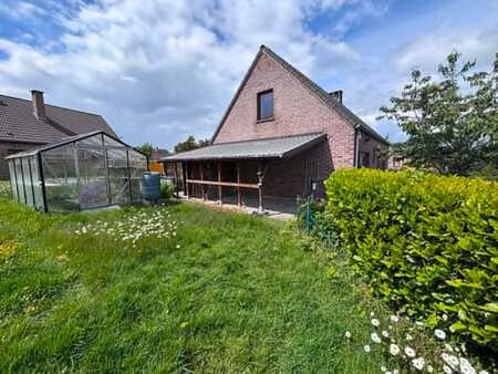 maison 3 chambres à walcourt  au calme avec vue