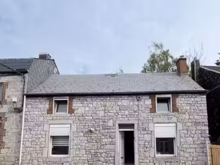 sous option maison 2 façades en pierre avec jardin à rénover