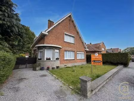 villa 3 chambres avec garage et jardin