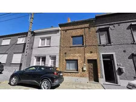 maison à rénover avec grand jardin