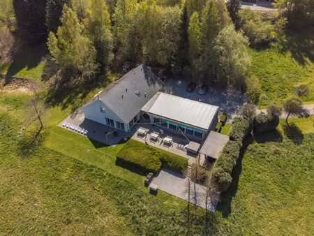 gîte 26p. avec piscine à vendre à stavelot