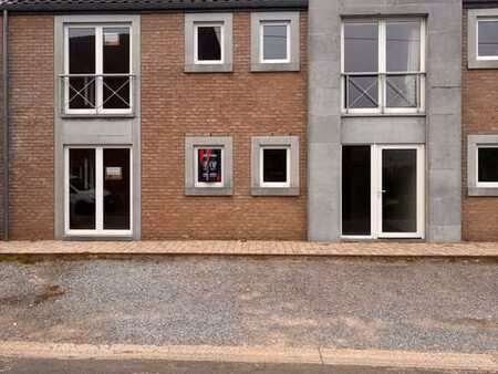 appartement 2 chambres moderne avec panneaux solaires