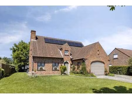 maison individuelle avec 5 chambres à vendre à beveren-leie