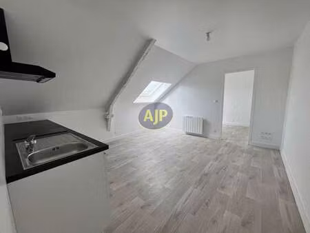 location appartement 2 pièces à cléguérec (56480) : à louer 2 pièces / 27m² cléguérec