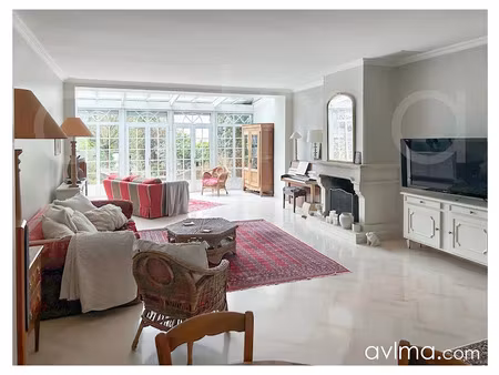 vente maison 6 pièces 195 m² à saint-germain-en-laye (78100)  870 000 €