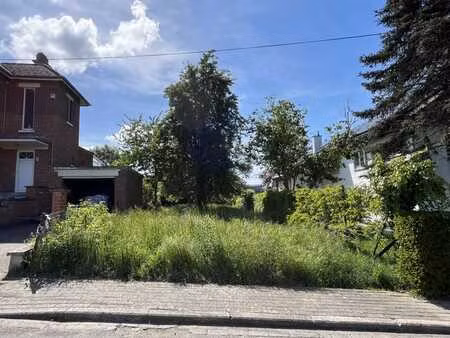 terrain à vendre avec permis !