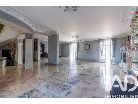 vente locaux professionnels 10 pièces 400 m² à bron (69500)  799 000 €