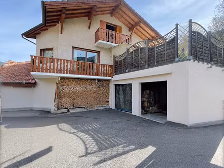 vente maison 6 pièces 148 m² à la plagne (73210)  670 000 €