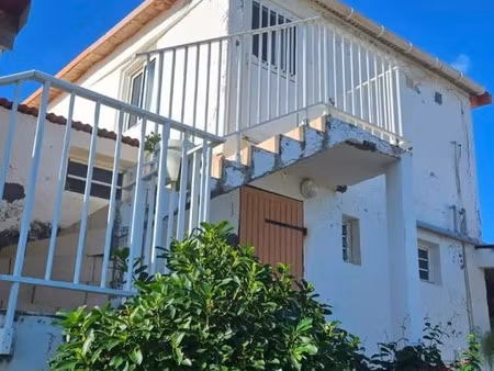 vente maison 7 pièces 175 m² saint-pierre (97410)