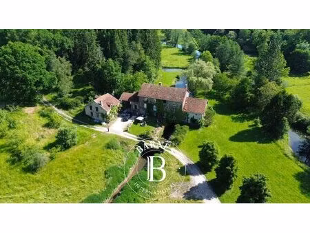 exclusivité - claudon - ancien moulin sur une parcelle de 7 hectares