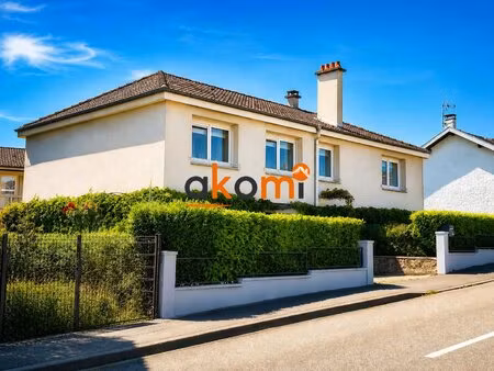 maison independante t7 + sous-sol + jardin