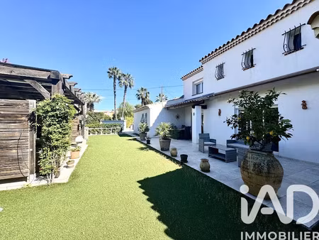 vente maison 8 pièces 170 m² à antibes (06600)  1 145 000 €