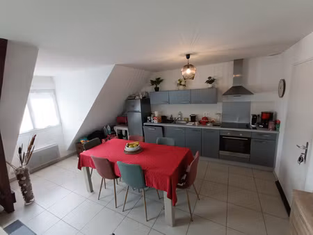 a vendre 64m2 sol - appartement t3 en centre de queven