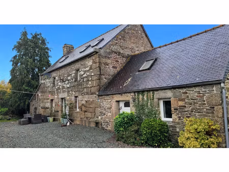 charmant petit manoir breton (1784) & gîte 150 m2 sur un é