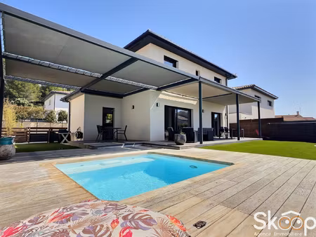 vente villa contemporaine 4 pieces avec piscine - 34820 teyr