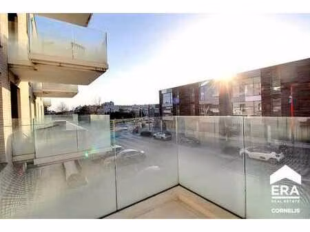 molenbeek - 2 chambres - terrasse