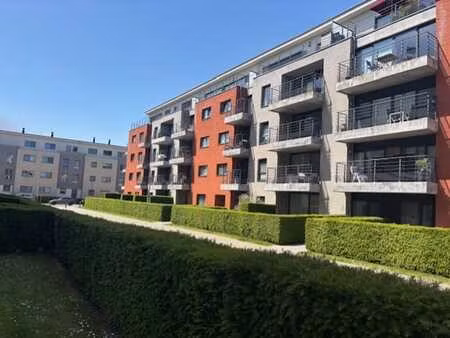 appartement 2 ch  peb b  balcon  hal