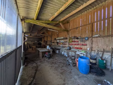 local professionnel à vendre seglien 4 pièce(s) 519m2 39 000€