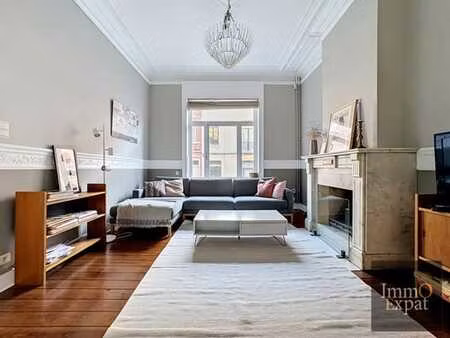 rue charles degroux : maison de 5 chambres avec terrasse et