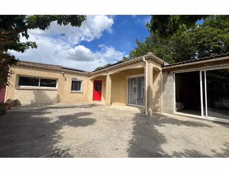location maison  m² t-3 à grane  1 280 €