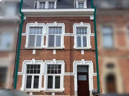 grande maison 5 ch + bureau avec jardin à namur