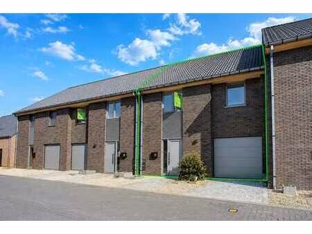 maison 3 chambres avec jardin et garage à pecq !
