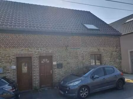 maison mitoyenne avec emplacement parking