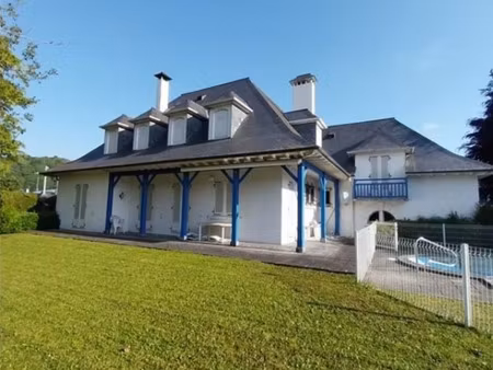 maison à vendre lourdes 8 pièce(s) 345m2 375 000€