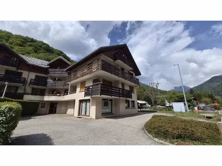 vente appartement 3 pièces 47 m² à allemond (38114)  169 000 €