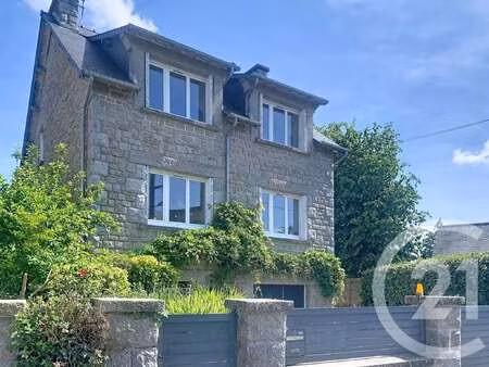 location maison à dinan (22100) : à louer / 196m² dinan