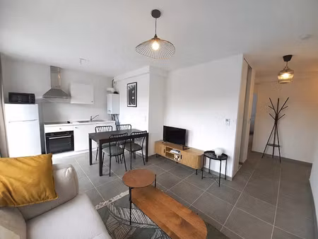vente appartement 3 pièces 54 m² à cluses (74300)  230 000 €