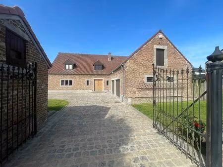 maison à vendre à allée des charmes 4 ambresin (vbe26372)