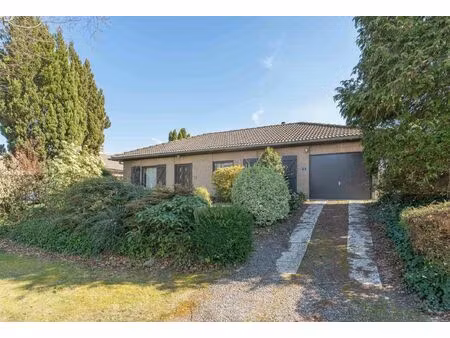 bungalow à vendre avec garage et terrasse   waterloo (vbe26590)