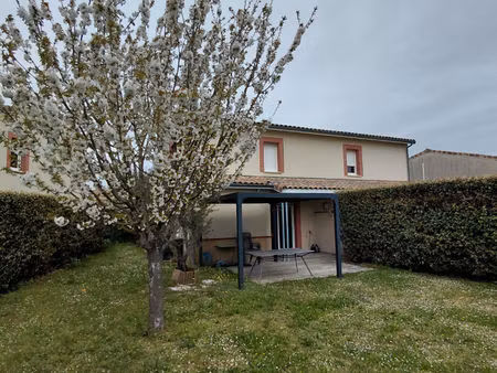mondonville maison de type 4 avec garage et jardin
