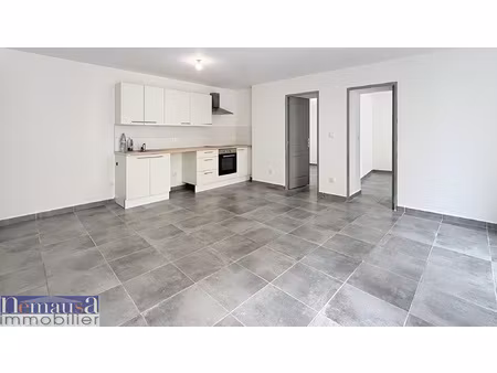 a vendre  appartement t3 st gervasy