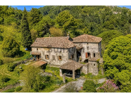 mas cévenol avec terrain 11ha