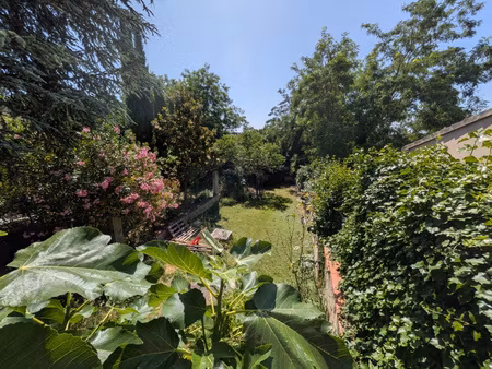 maison de ville avec terrasse et jardin