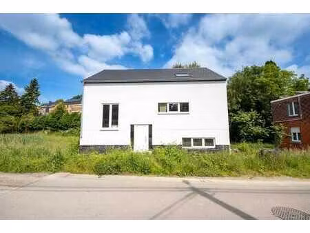 appartement au rdc neuf avec 2 chambres  un garage et une gr