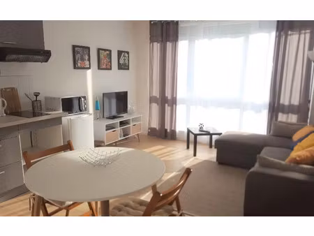 location appartement  m² t-2 à hazebrouck  574 €