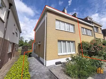 jolie maison 3f / 2ch / 100m2 / terrasse / jardin / caves